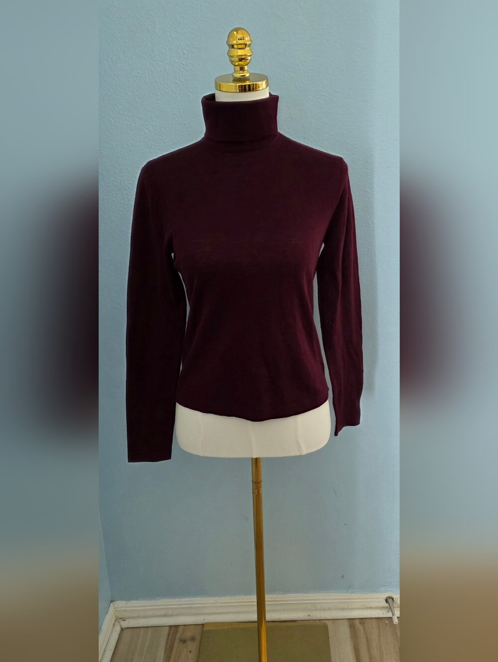 Jones New York Burgundy Ribbed Turtleneck Sweater